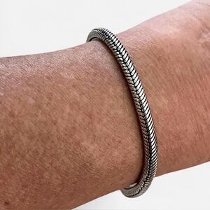 Unisex thick sterling silver plated snake 8” chain bracelet